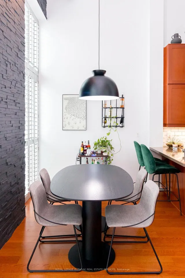 Additional image 22 of 2 Fieldway Rd Unit 105