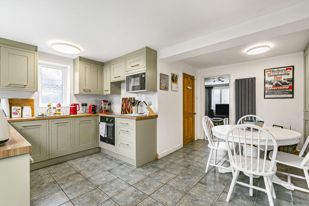 Additional image 4 of Heronswood Road, Welwyn Garden City, Hertfordshire, AL7