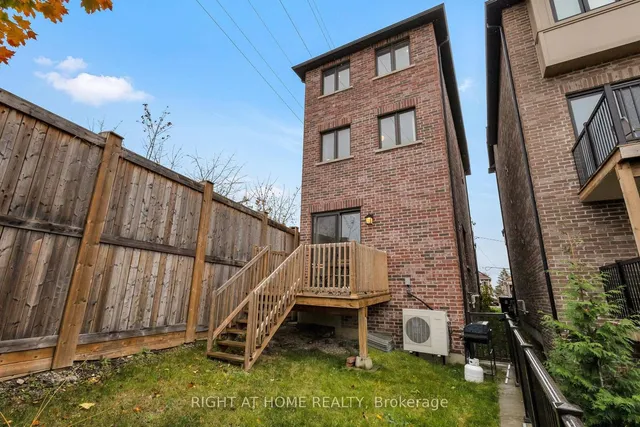 Additional image 36 of 2 Helen Ave