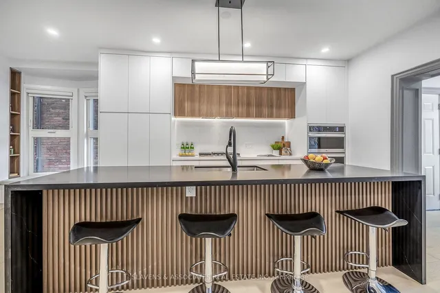 Additional image 12 of 89 Concord Ave