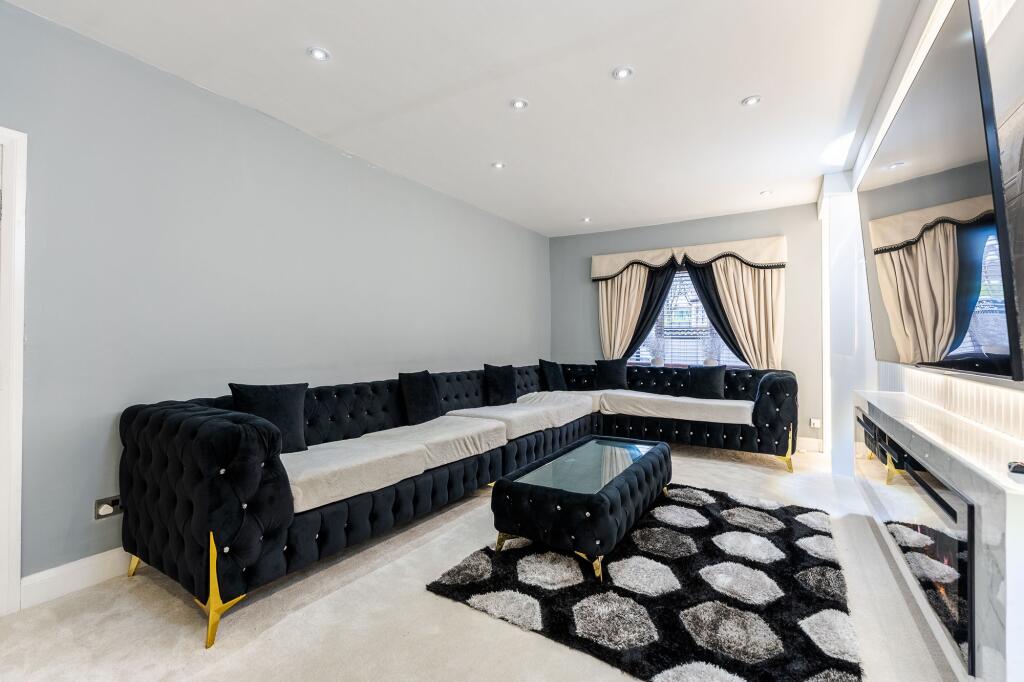 Additional image 8 of Birch Lane, Bradford, BD5