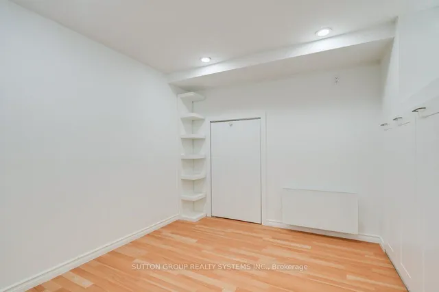 Additional image 7 of 2 White Abbey Park Unit 17