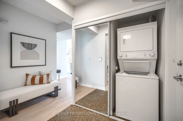 Additional image 33 of 3 Navy Wharf Crt Unit 1708