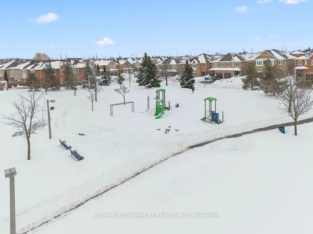 Additional image 38 of 51 Olde Town Rd