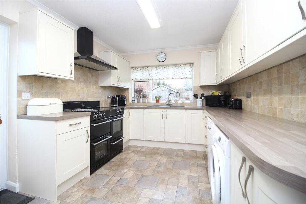 Additional image 3 of Osborne Road, New Milton, Hampshire, BH25