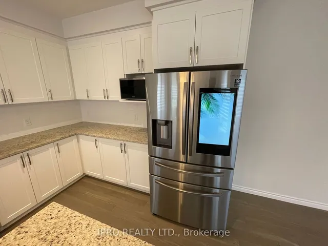 Additional image 7 of 516 Doonwoods Cres