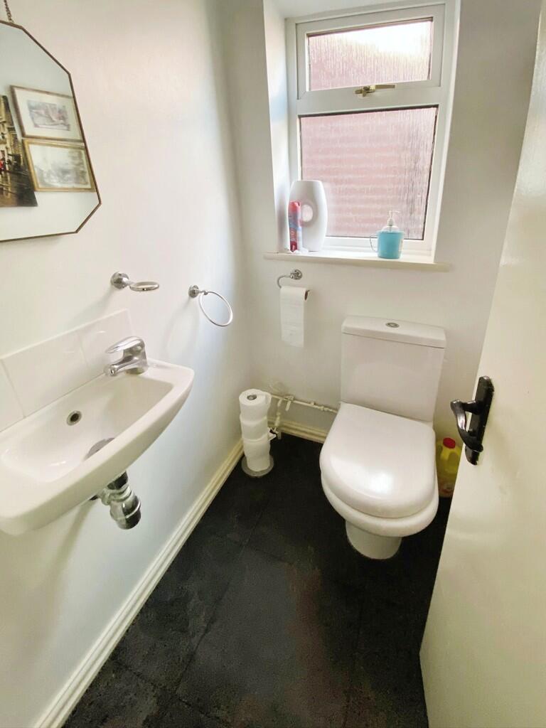 Additional image 9 of Mills Avenue, New Halll