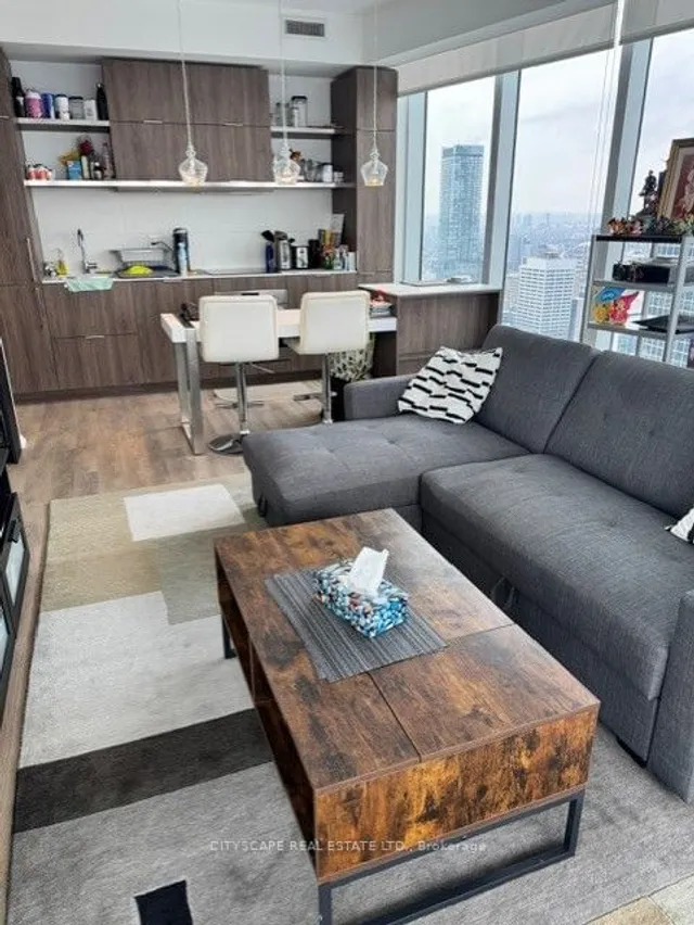 Additional image 16 of 197 Yonge St Unit 4402