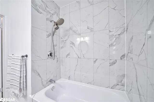 Additional image 34 of 428 Henderson Rd