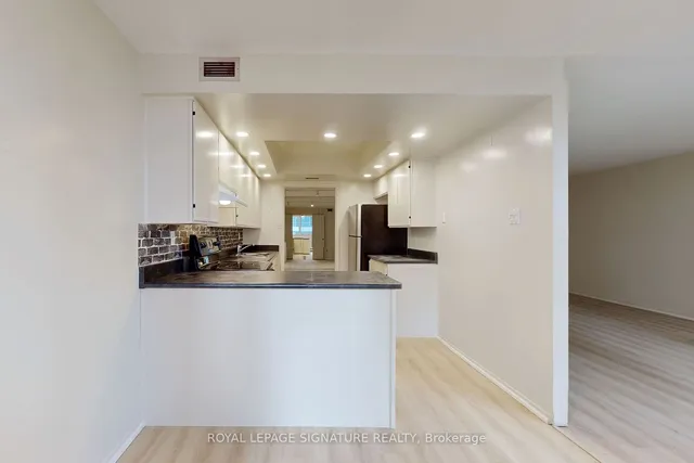 Additional image 9 of 360 Bloor St Unit 1107