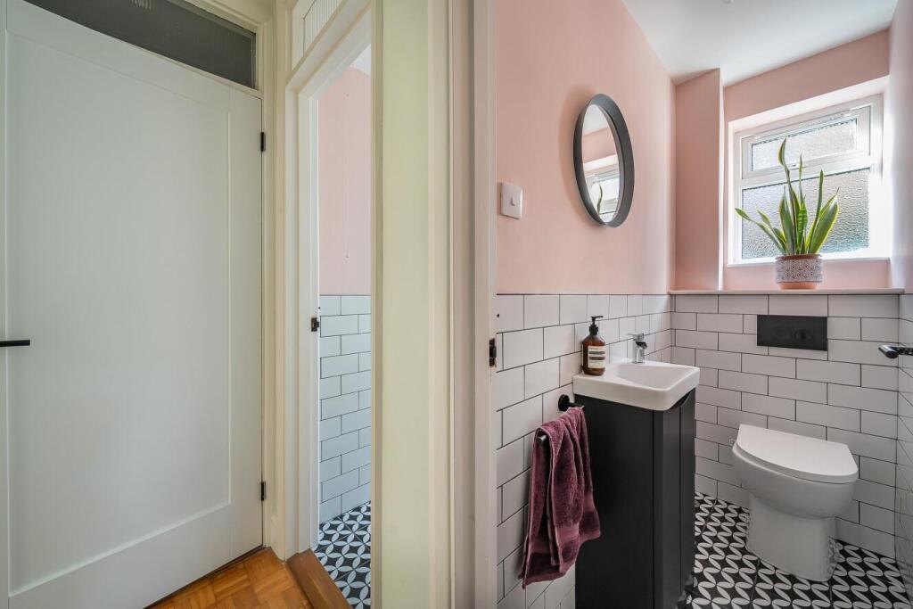 Additional image 13 of Blakeney Road, Beckenham