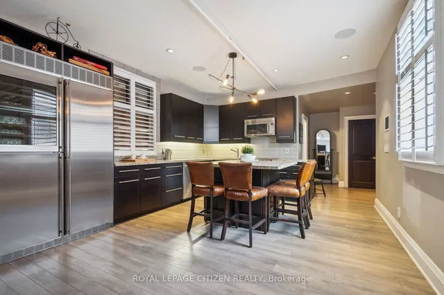 Additional image 13 of 326 Carlaw Ave Unit 201