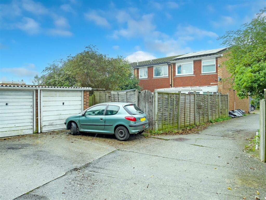 Additional image 12 of Colebrook Road, Littlehampton