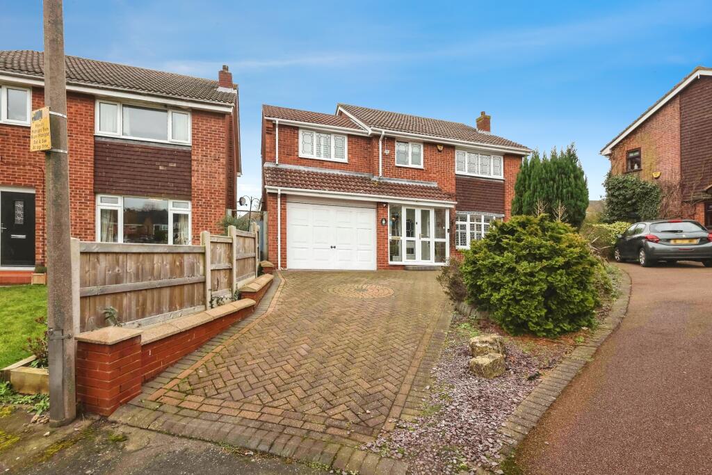 Wasperton Close, Birmingham, West Midlands, B36