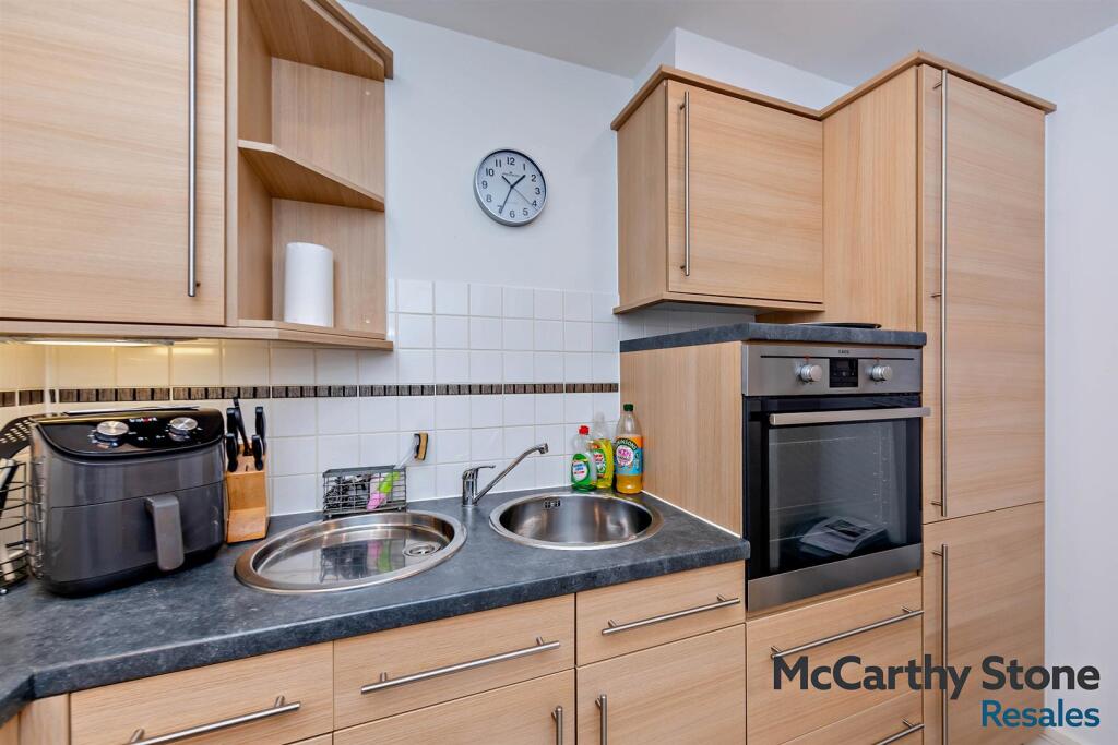 Additional image 6 of Claridge House, Church Street, Littlehampton