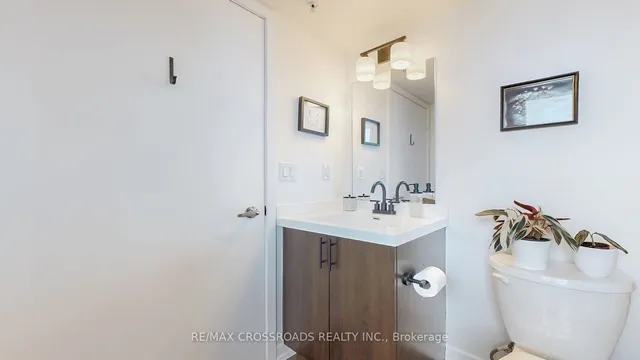 Additional image 23 of 1410 Dupont St Unit 2501