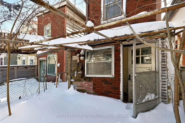 Additional image 23 of 734 Adelaide St