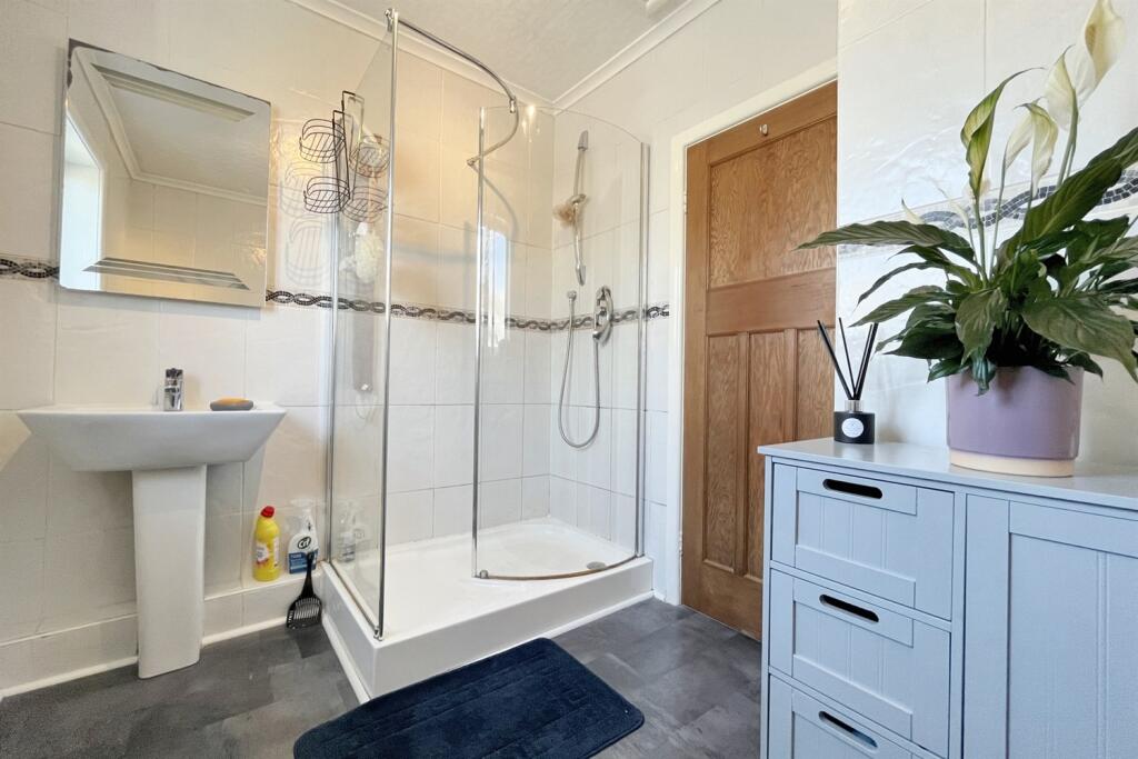 Additional image 14 of Tuckton