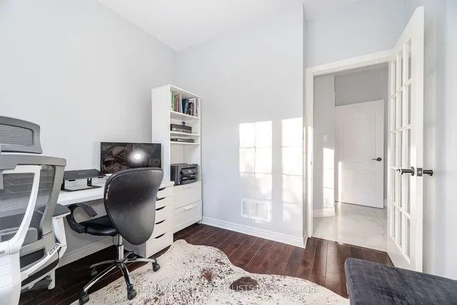 Additional image 18 of 28 Kippen Crt