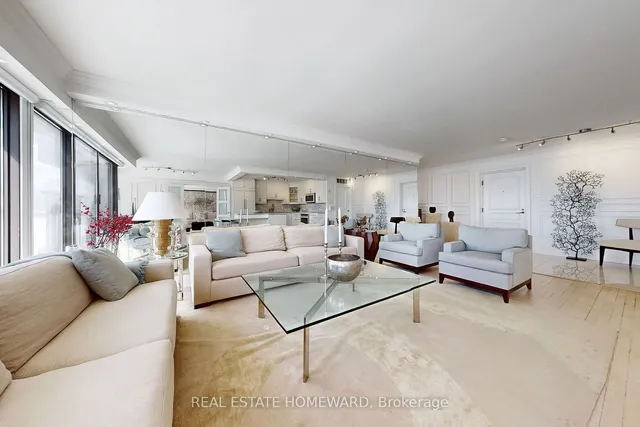 Additional image 6 of 65 Harbour Sq Unit 1404