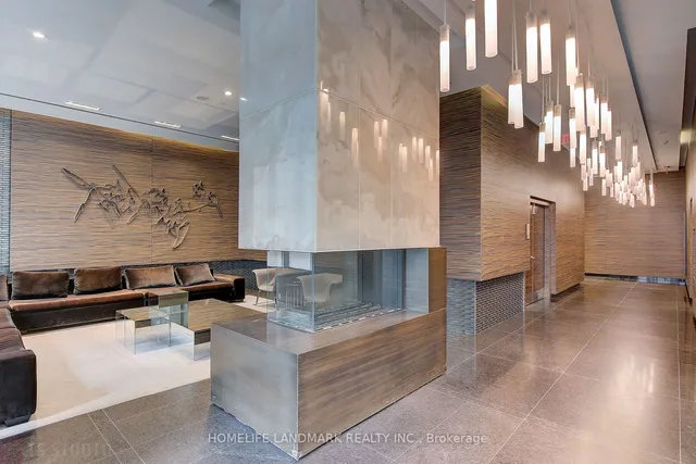 Additional image 4 of 770 Bay St Unit 1504