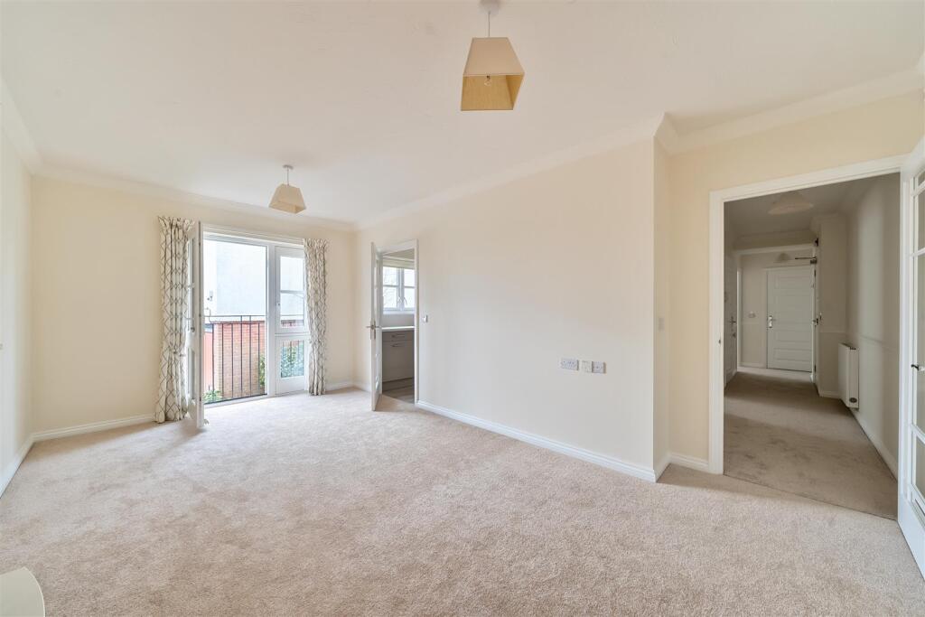 Additional image 6 of King Edgar Lodge, Ringwood