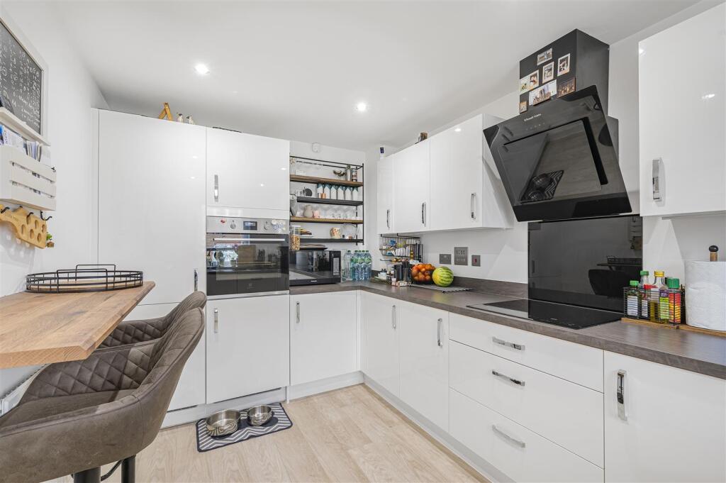 Additional image 12 of Skylark Avenue, Peacehaven