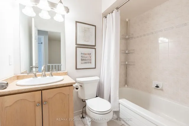 Additional image 20 of 2025 Cleaver Ave Unit 35