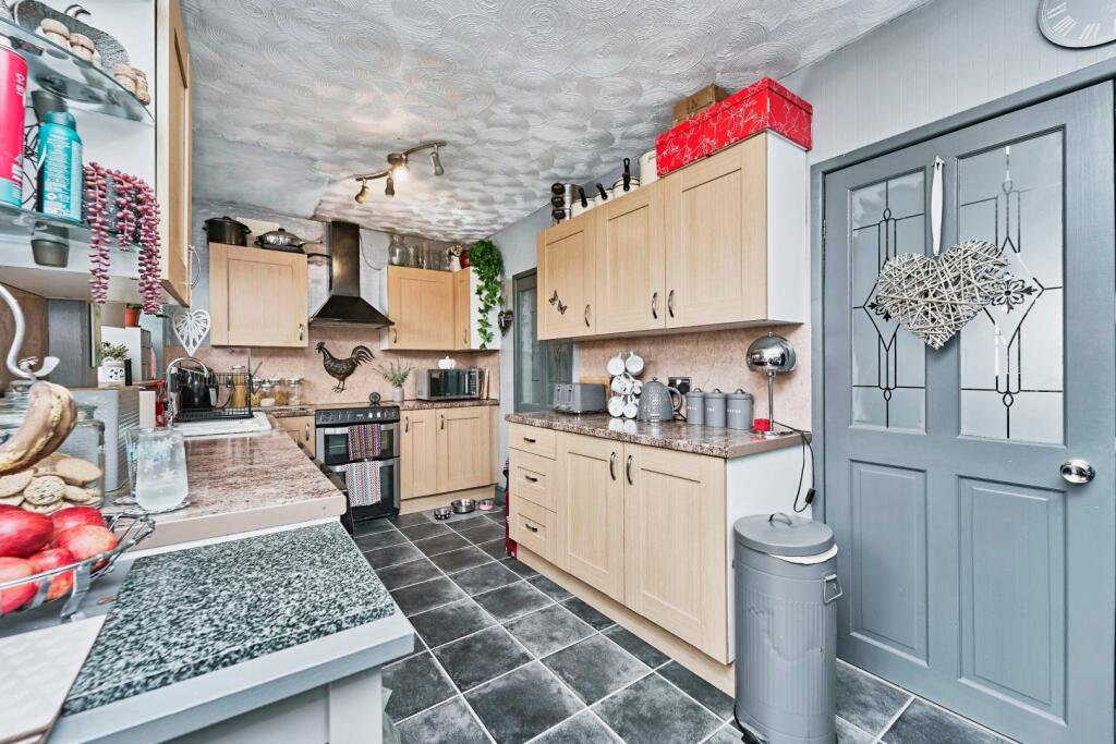 Additional image 4 of Rayford Drive, West Bromwich, West Midlands