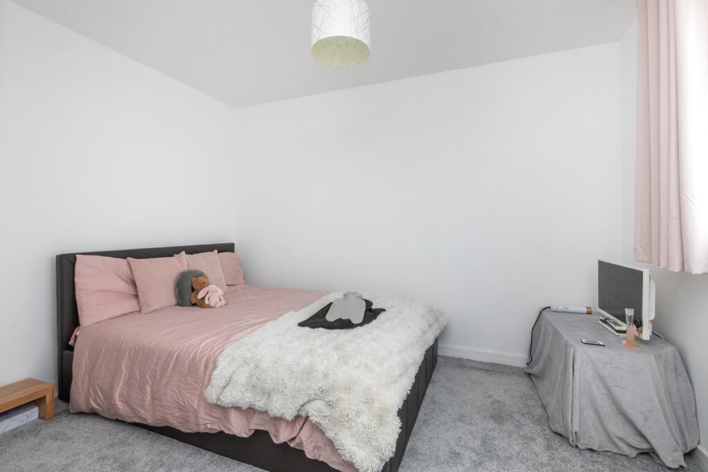 Additional image 6 of Falcon Close, Shoreham-By-Sea, West Sussex, BN43 5HN