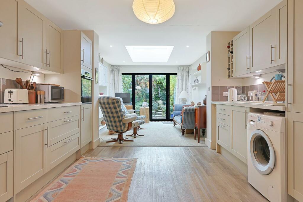 Additional image 19 of Earl Street, Cambridge