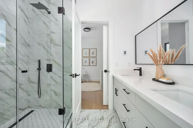 Additional image 23 of 1384 Pape Ave