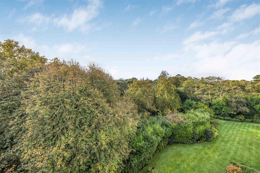 Additional image 13 of West Cliff Road, Bournemouth