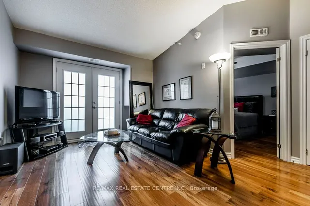 Additional image 8 of 1360 Main St Unit 409