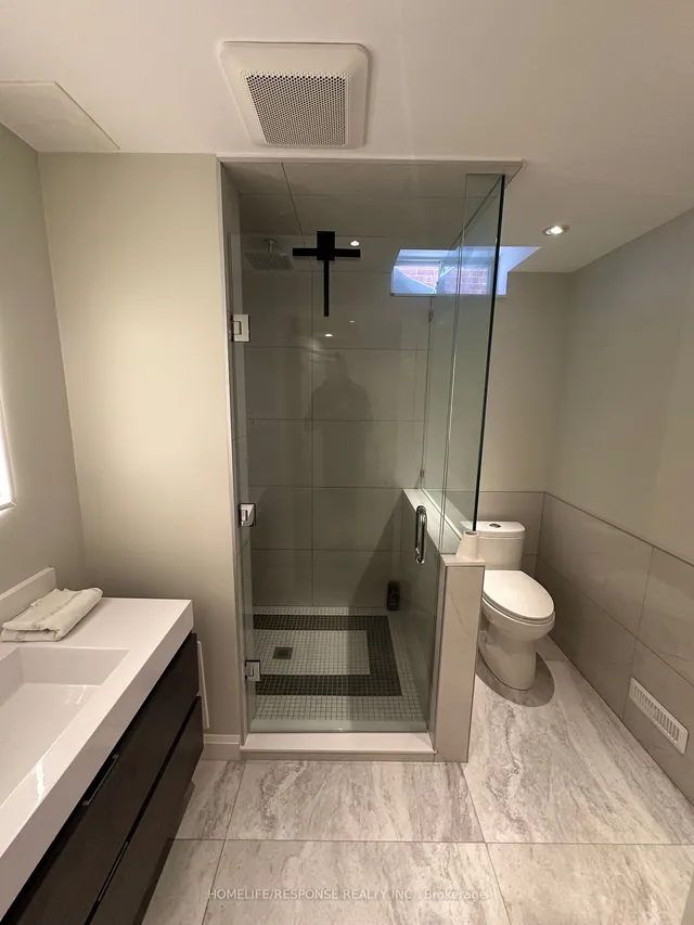 Additional image 32 of 3215 SHADETREE Dr