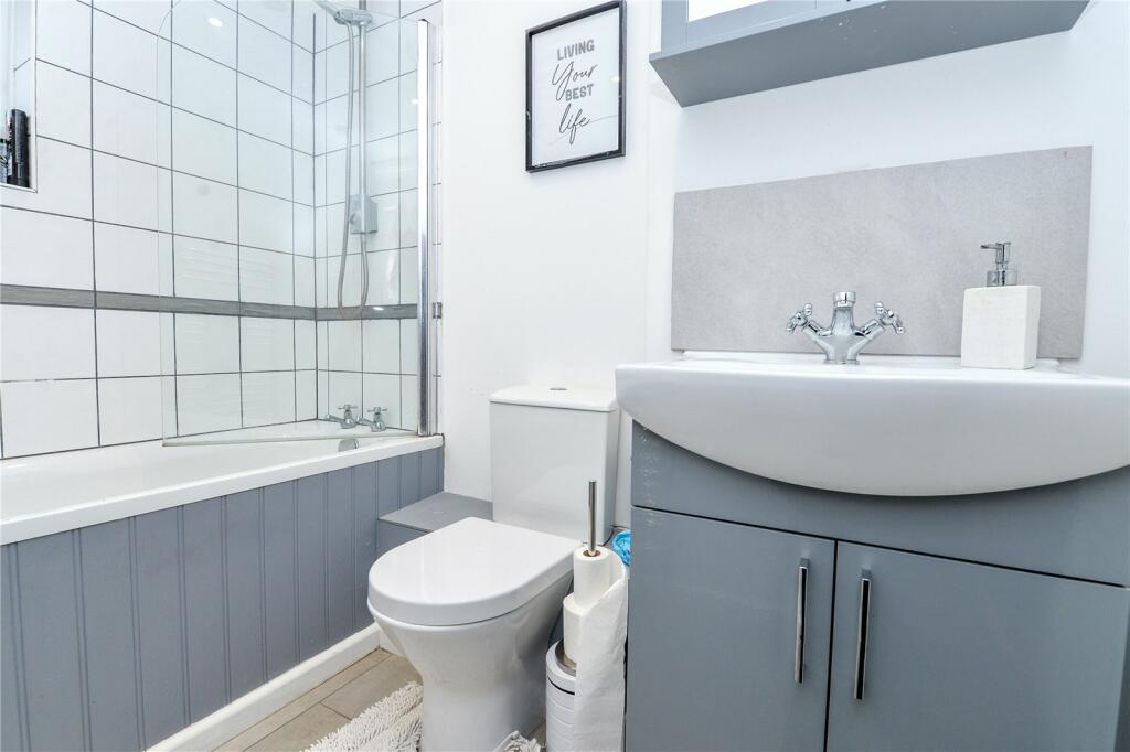 Additional image 10 of Eastlands, New Milton, Hampshire, BH25