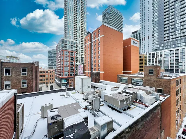 Additional image 18 of 11 Charlotte St Unit 606