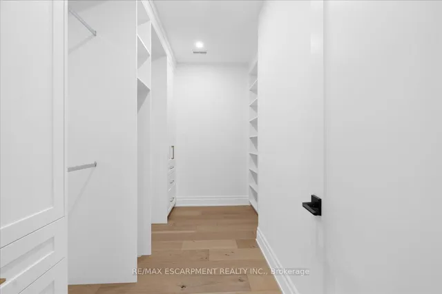 Additional image 21 of 80 Barton St