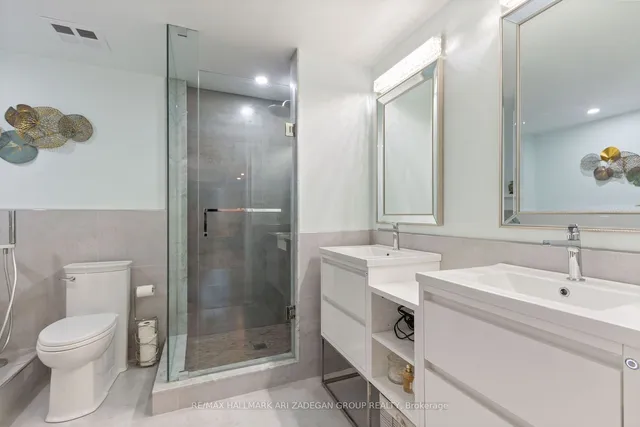 Additional image 23 of 28 William Carson Cres Unit 721