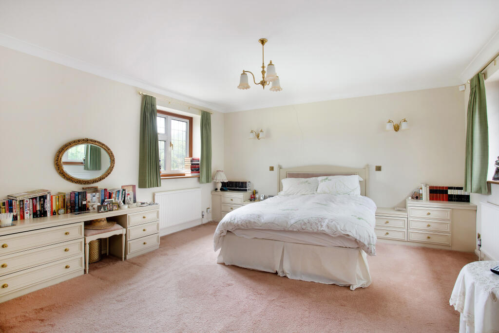 Additional image 19 of The Chowns, Harpenden, AL5