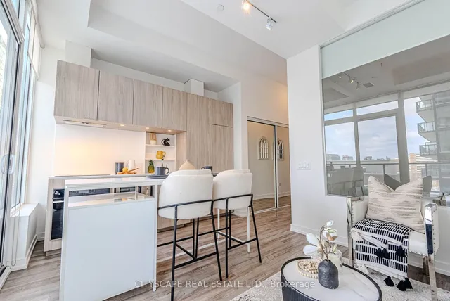 Additional image 19 of 77 Shuter St Unit 907