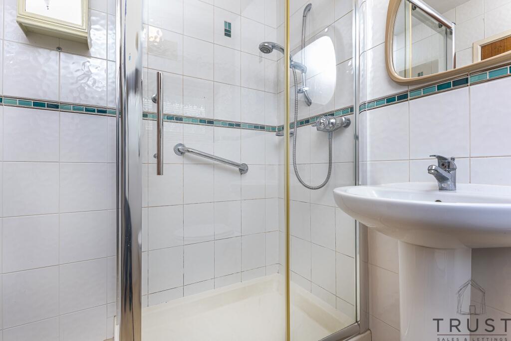 Additional image 15 of Pyenot Gardens, Cleckheaton