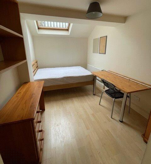 Additional image 4 of Flat A, Cotham Hill Apartments, 3  Hampton Lane, Cotham, Bristol, BS6