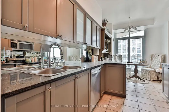 Additional image 15 of 410 Queens Quay Unit Lph6