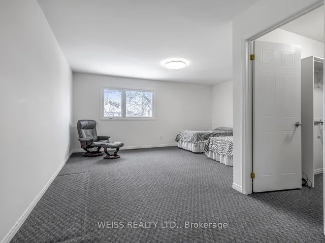 Additional image 25 of 98 Frontenac Ave