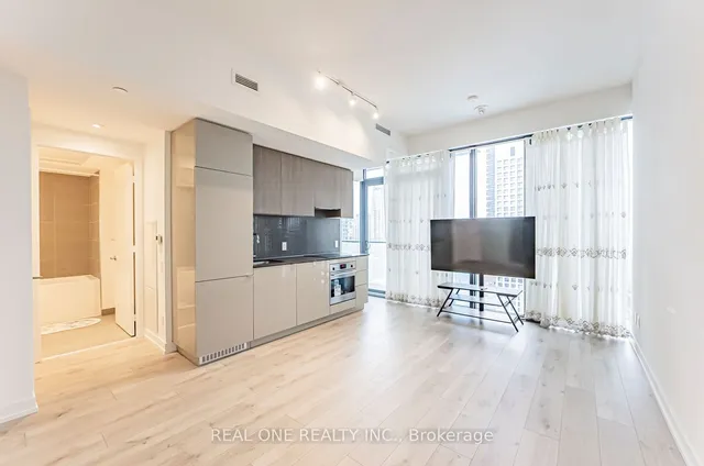 Additional image 10 of 161 Roehampton Ave Unit 2902