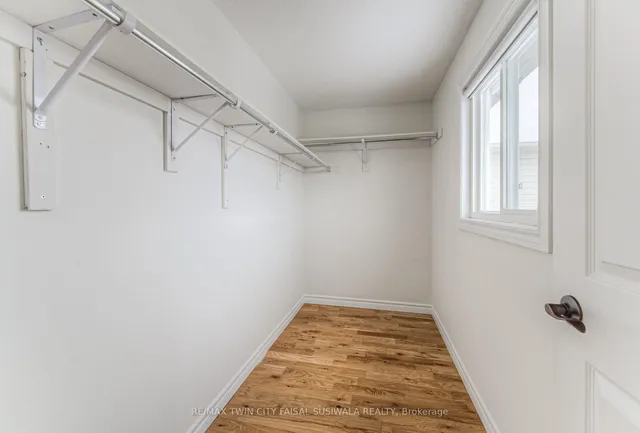 Additional image 14 of 94 Sophia Cres