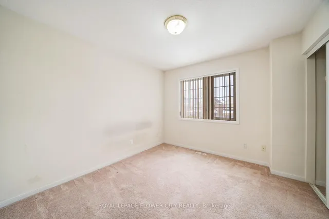 Additional image 25 of 1 Bayridge Dr