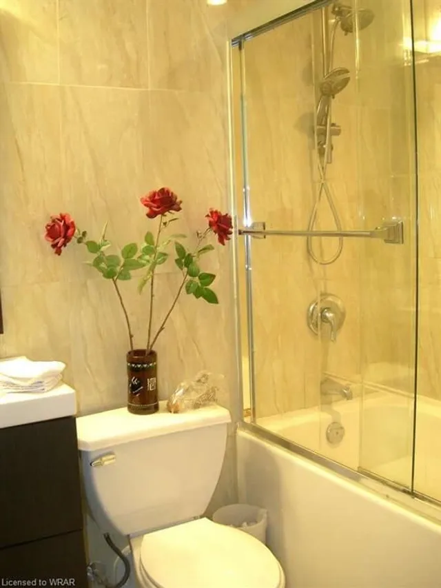 Additional image 23 of 5250 Lakeshore Rd Unit 201