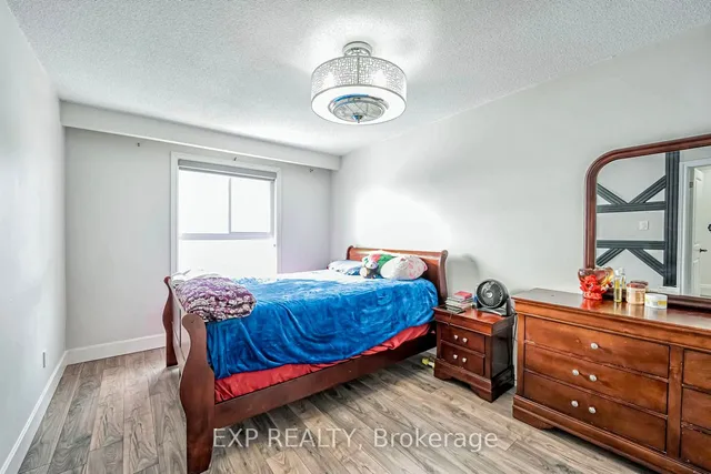 Additional image 18 of 112 Collins Cres